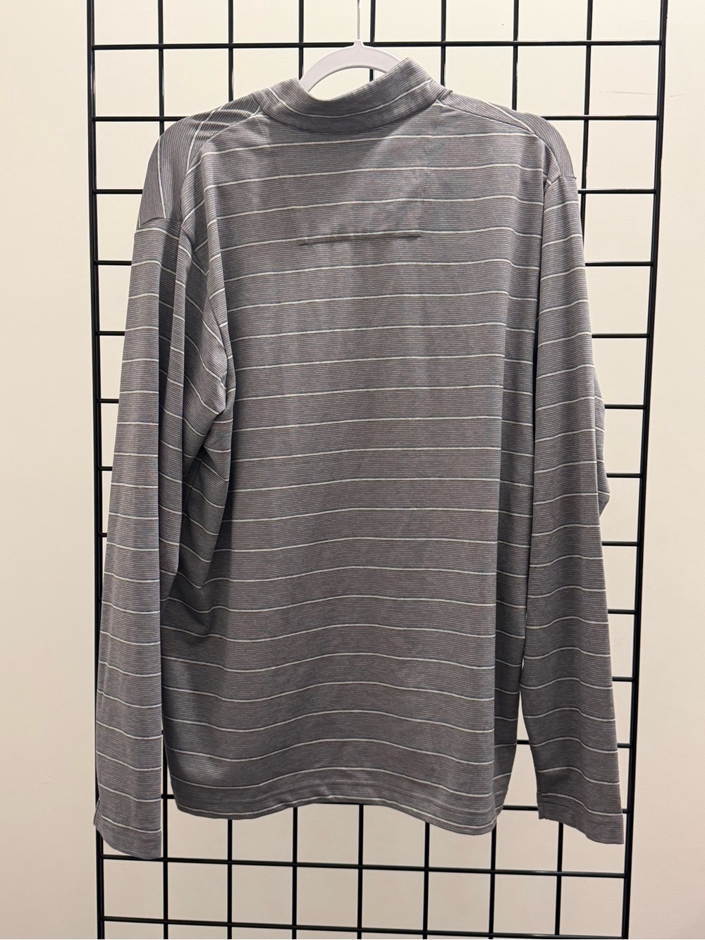 Antigua Gray Striped Philadelphia Eagles Quarter-Zip Pullover - Picture 4 of 4